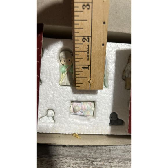 Enesco Precious Moments Miniature Nativity Set Painted Pewter Nine 9 Pieces 1989 - Picture 3 of 7